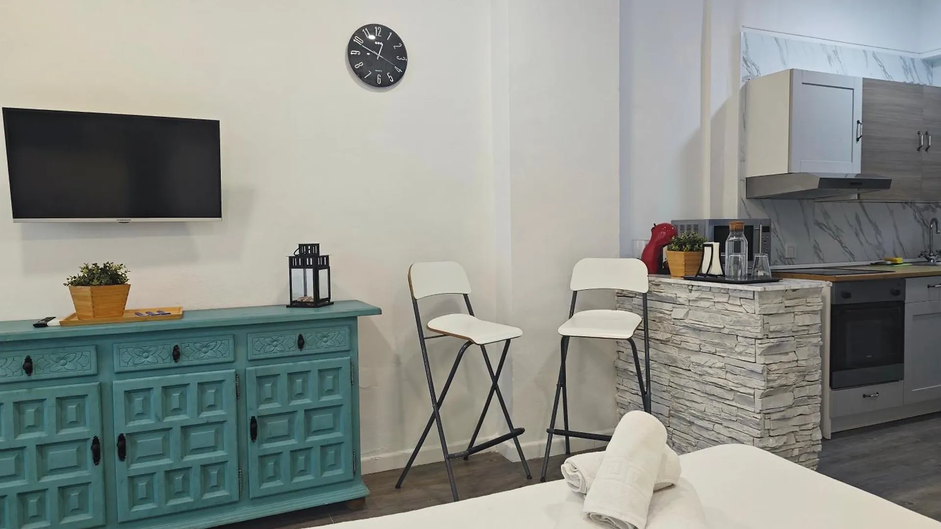 Estudio Benalbeach New Benalmadena 0*,