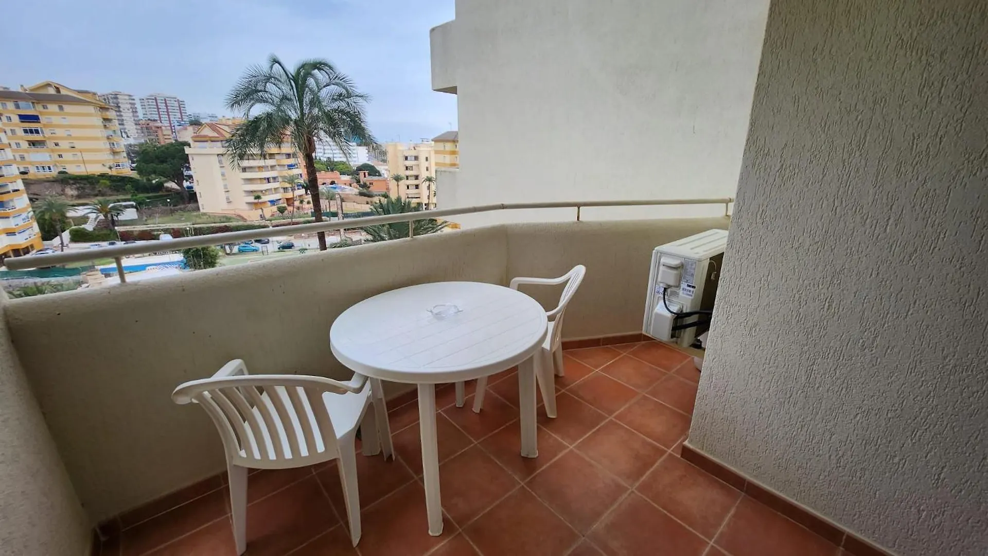 Estudio Benalbeach New Apartment Benalmadena 0*,