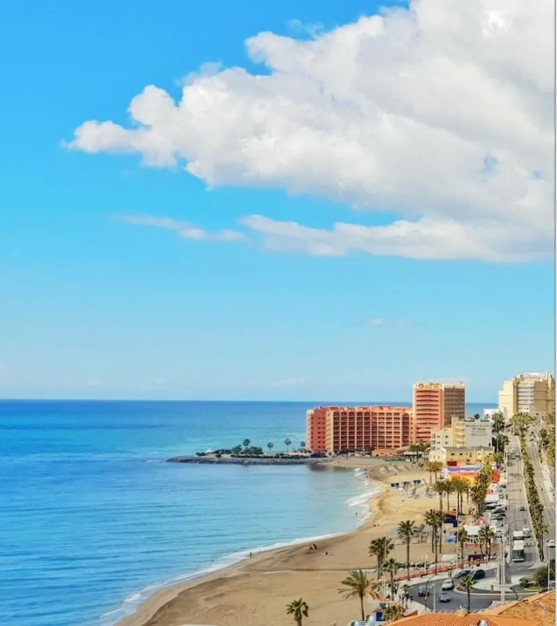 Estudio Benalbeach New Benalmadena 0*,
